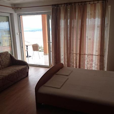 Restoran Sirena Bed & Breakfast Dramalj Exterior photo